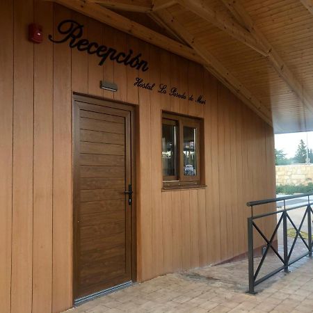Hostal La Posada De Mari La Cabrera Eksteriør bilde