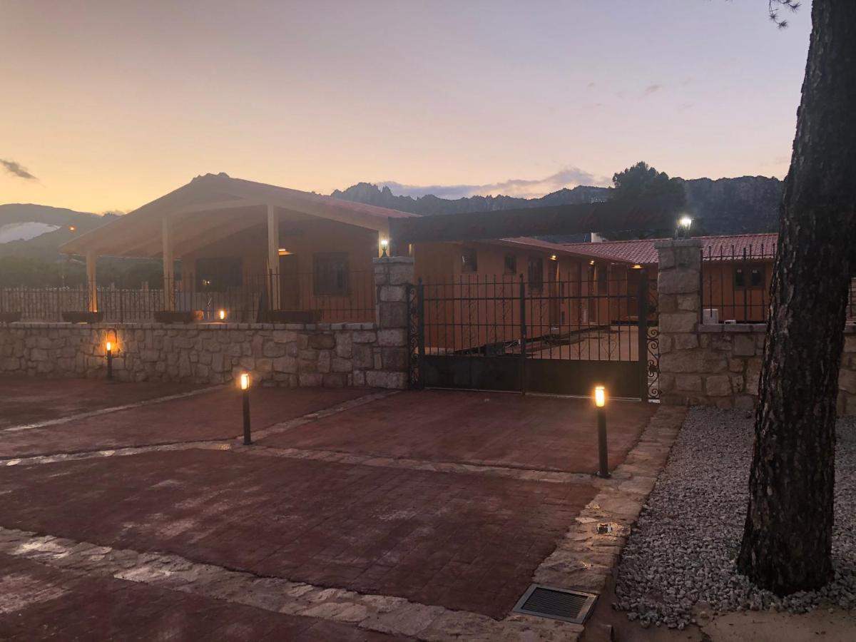 Hostal La Posada De Mari La Cabrera Eksteriør bilde